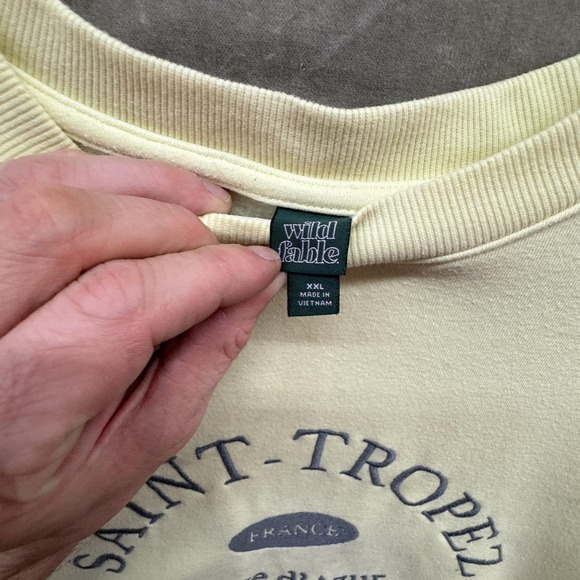 Saint-Tropez France Sweatshirt Womens 2XL Yellow Wild Fable Crewneck Cote d'Azur - Picture 3 of 8